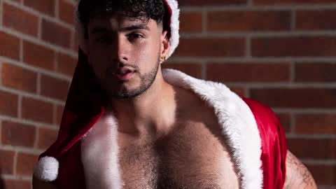 Snapshot of noha_miler chatting on 16, 12, 2025 kevin online show from 16, 12, 2025