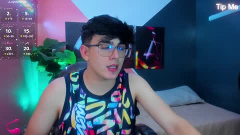 Snapshot of nolan_twink chatting on 4, 12, 2024 Nolan online show from 4, 12, 2024