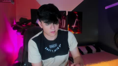 Snapshot of nolan_twink chatting on 13, 12, 2024 Nolan online show from 13, 12, 2024