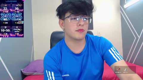 Snapshot of nolan_twink chatting on 3, 1, 2025 Nolan online show from 3, 1, 2025