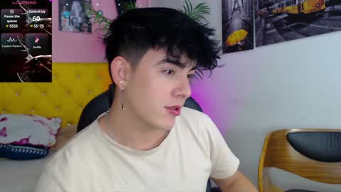 Snapshot of nolan_twink chatting on 5, 1, 2025 Nolan online show from 5, 1, 2025