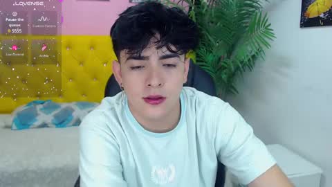 Snapshot of nolan_twink chatting on 6, 3, 2025 Nolan online show from 6, 3, 2025