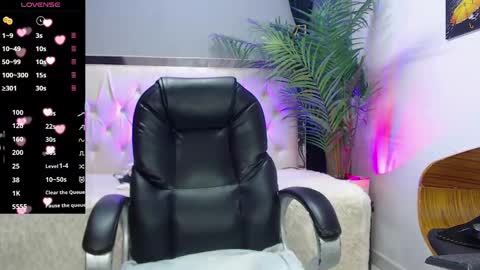 Snapshot of nolan_twink chatting on 13, 9, 2025 Nolan online show from 13, 9, 2025