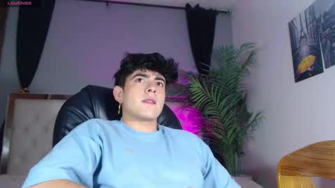 Snapshot of nolan_twink chatting on 29, 9, 2025 Nolan online show from 29, 9, 2025