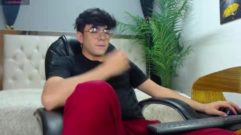 Snapshot of nolan_twink chatting on 30, 9, 2025 Nolan online show from 30, 9, 2025