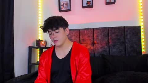 Snapshot of nolan_twink chatting on 25, 10, 2025 Nolan online show from 25, 10, 2025