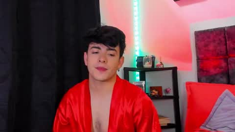 Snapshot of nolan_twink chatting on 29, 10, 2025 Nolan online show from 29, 10, 2025