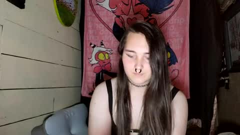 Snapshot of nonbinarybeauty20 chatting on 2, 7, 2026 nonbinarybeauty20 online show from 2, 7, 2026