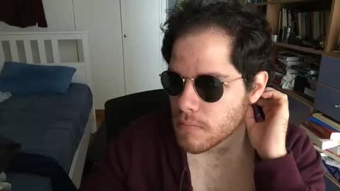 Snapshot of nongay379444 chatting on 16, 12, 2024 nongay379444 online show from 16, 12, 2024