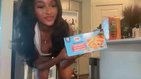 NoodsOverNudes online show from 10, 6, 2026