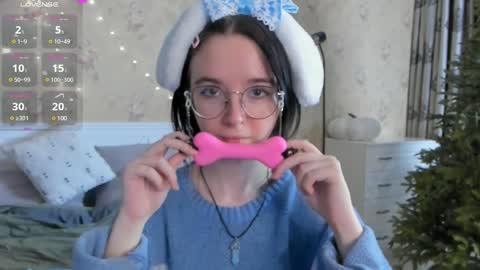 Nora Failure online show from 10, 1, 2025