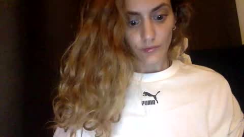 Snapshot of norablues chatting on 17, 9, 2025 norablues online show from 17, 9, 2025