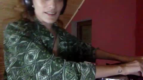 norablues online show from 23, 9, 2025