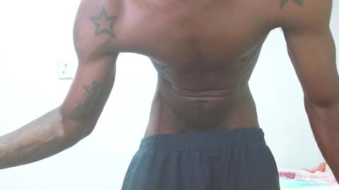 Snapshot of noreno9159 chatting on 19, 11, 2025 noreno9159 online show from 19, 11, 2025