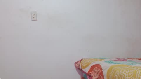 Snapshot of noreno9159 chatting on 19, 11, 2025 noreno9159 online show from 19, 11, 2025