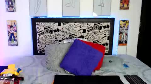 Snapshot of normaa22 chatting on 25, 11, 2025 Norma online show from 25, 11, 2025