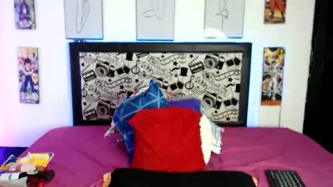 Snapshot of normaa22 chatting on 15, 12, 2025 Norma online show from 15, 12, 2025