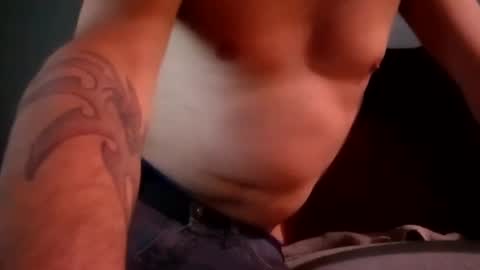 Snapshot of normalbo1982 chatting on 15, 1, 2025 Good boy online show from 15, 1, 2025