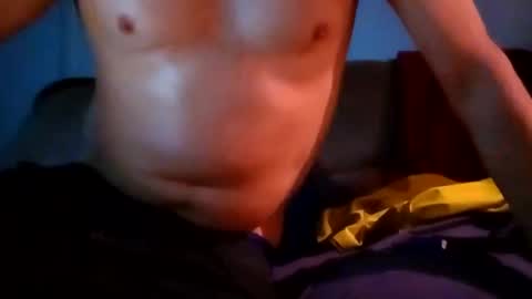 Snapshot of normalbo1982 chatting on 18, 2, 2025 Good boy online show from 18, 2, 2025