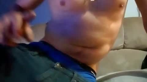 Snapshot of normalbo1982 chatting on 11, 11, 2025 Good boy online show from 11, 11, 2025