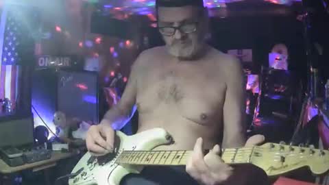 notflamingfart online show from 30, 11, 2025