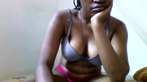 Snapshot of notoy1 chatting on 1, 3, 2025 notoy1 online show from 1, 3, 2025