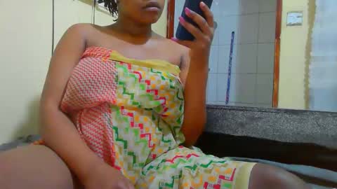 Snapshot of notoy1 chatting on 10, 5, 2026 notoy1 online show from 10, 5, 2026