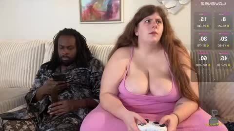 Snapshot of noturbabymoms chatting on 21, 12, 2024 NotUrBabyMoms online show from 21, 12, 2024