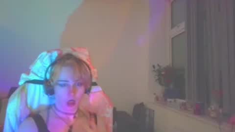 Lucy online show from 27, 2, 2026