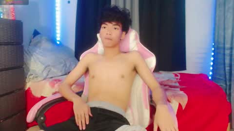 Snapshot of noughty_yuji chatting on 15, 2, 2026 Yuji online show from 15, 2, 2026