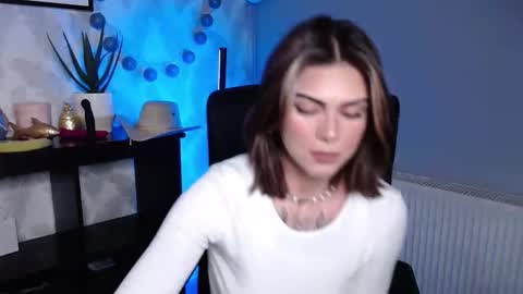 Nova online show from 16, 12, 2025