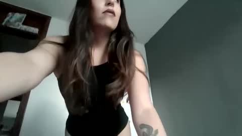 nova_velveet online show from 14, 4, 2026