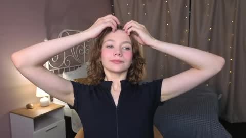 Snapshot of novaeva_ chatting on 10, 6, 2026 Eva online show from 10, 6, 2026