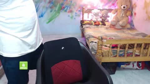 Snapshot of novapol chatting on 23, 10, 2025 Novapol online show from 23, 10, 2025