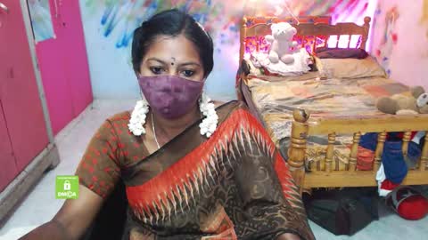 Snapshot of novapol chatting on 23, 11, 2025 Novapol online show from 23, 11, 2025