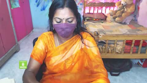 Snapshot of novapol chatting on 5, 12, 2025 Novapol online show from 5, 12, 2025