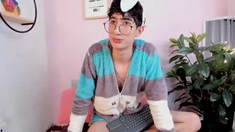 Snapshot of novawheeler chatting on 19, 1, 2025 Nova online show from 19, 1, 2025