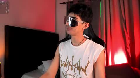 Snapshot of novawheeler chatting on 26, 9, 2025 Nova online show from 26, 9, 2025