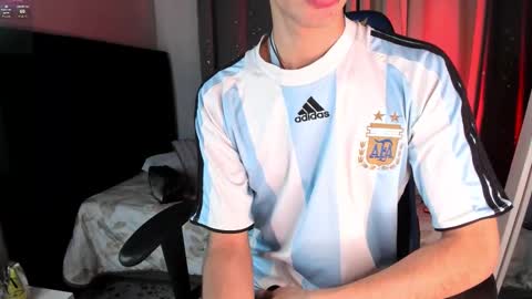 Snapshot of novawheeler chatting on 27, 9, 2025 Nova online show from 27, 9, 2025