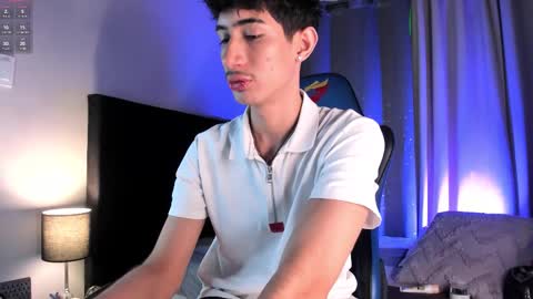 Snapshot of novawheeler chatting on 28, 9, 2025 Nova online show from 28, 9, 2025