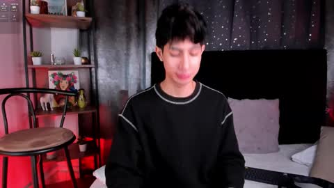 Snapshot of novawheeler chatting on 26, 10, 2025 Nova online show from 26, 10, 2025