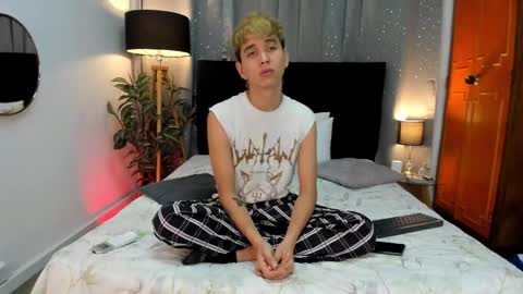 NovayBrian online show from 17, 2, 2025