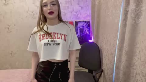 Snapshot of novellaakmal chatting on 15, 2, 2026 Lea online show from 15, 2, 2026