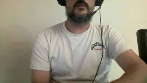 novio_muyalto online show from 8, 5, 2026
