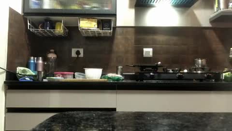 nowman85 online show from 9, 2, 2025