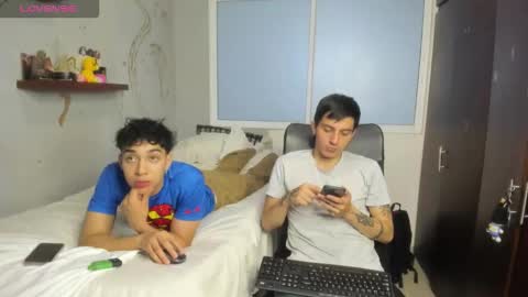 Snapshot of noxx_stark chatting on 27, 10, 2025 Noxx online show from 27, 10, 2025