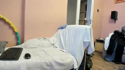 Snapshot of nudejack75 chatting on 21, 9, 2025 nudejack75 online show from 21, 9, 2025