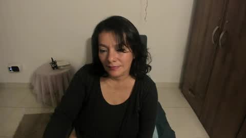 nuit_rose online show from 17, 5, 2026