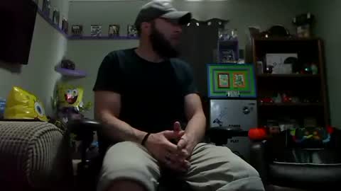 Snapshot of number1dad_ chatting on 1, 11, 2025 Awwwww Hey Sweetie Pies. Welcome To The Sweetie Pie Lounge. Enjoy The Dad-Cast. SweetCorny Fun-loving Dad Talk. online show from 1, 11, 2025