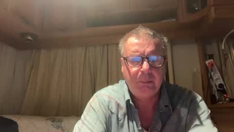 Snapshot of nurod chatting on 23, 11, 2025 nurod online show from 23, 11, 2025